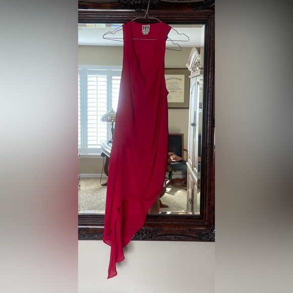 Haute Hippie Asymmetrical Cowl Drape Ruched Top S EUC Red Silk - Picture 13 of 13